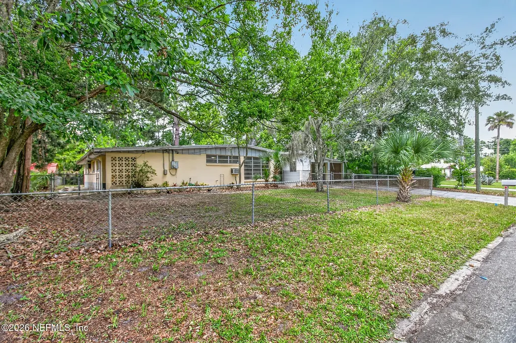 1640 Chateau Drive Jacksonville FL 32221