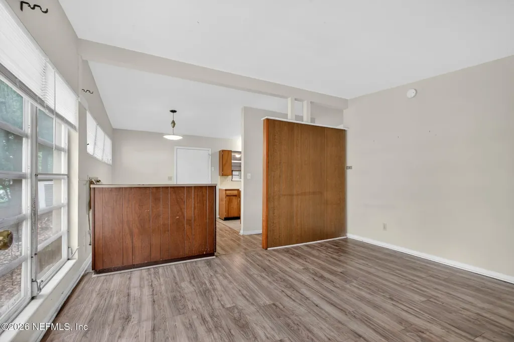 1640 Chateau Drive Jacksonville FL 32221