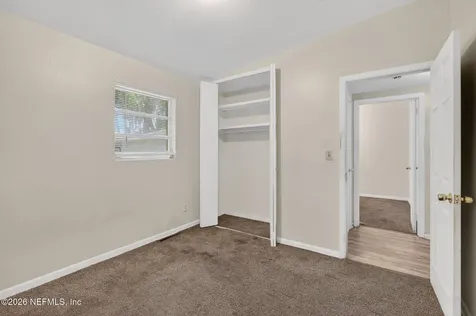 1640 Chateau Drive Jacksonville FL 32221