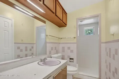 1640 Chateau Drive Jacksonville FL 32221