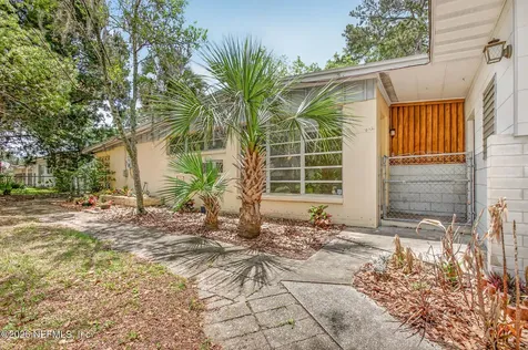 1640 Chateau Drive Jacksonville FL 32221