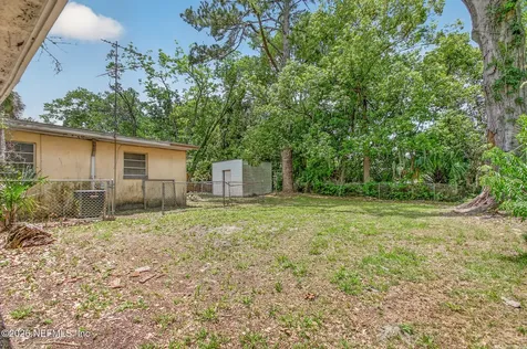 1640 Chateau Drive Jacksonville FL 32221