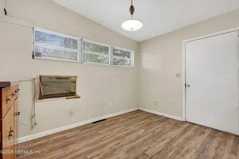 1640 Chateau Drive Jacksonville FL 32221