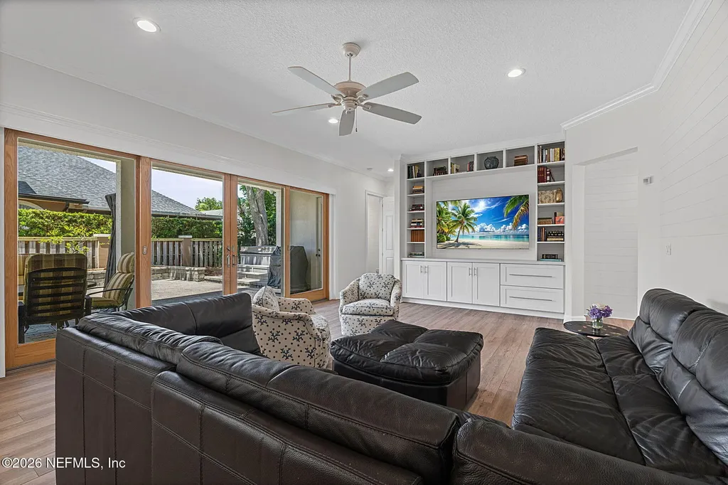 329 N Sea Lake Lane Ponte Vedra Beach FL 32082