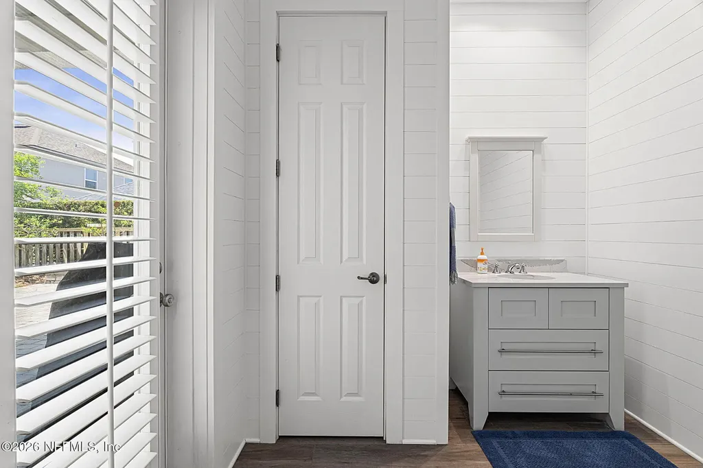 329 N Sea Lake Lane Ponte Vedra Beach FL 32082