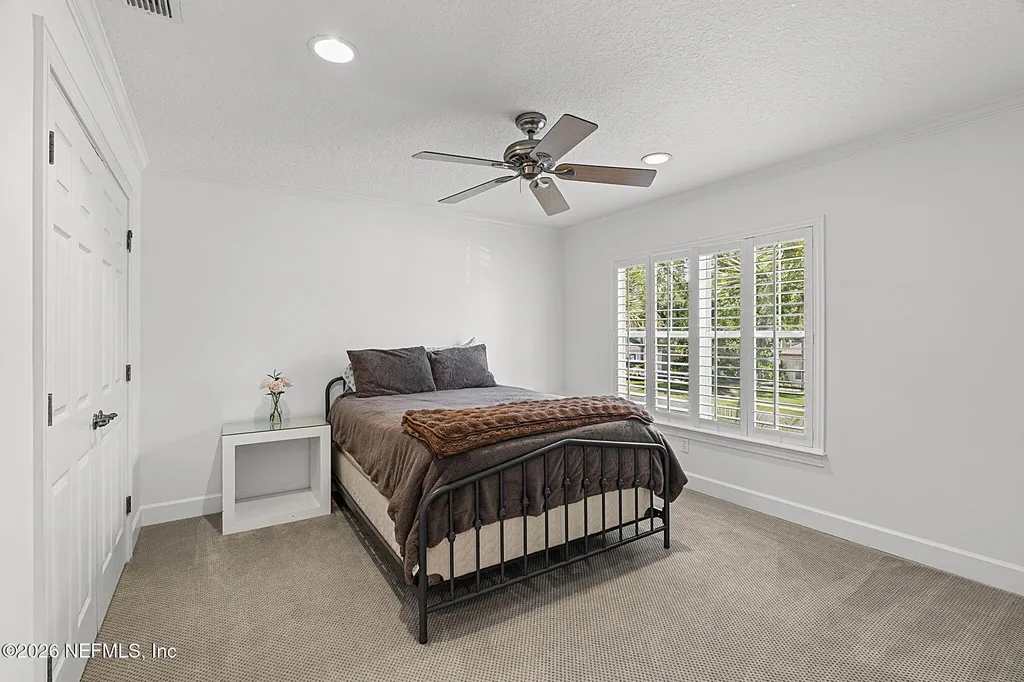 329 N Sea Lake Lane Ponte Vedra Beach FL 32082