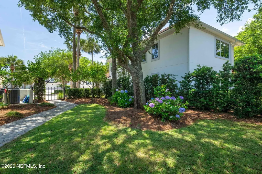 329 N Sea Lake Lane Ponte Vedra Beach FL 32082