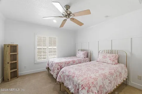 329 N Sea Lake Lane Ponte Vedra Beach FL 32082