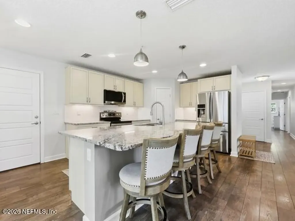 17 Oaks Drive Jacksonville Beach FL 32250