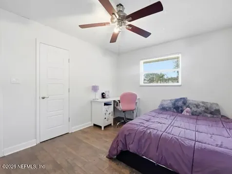 17 Oaks Drive Jacksonville Beach FL 32250