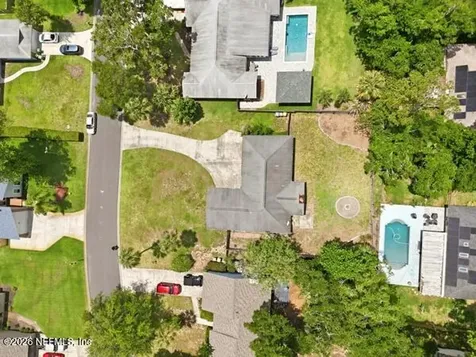 17 Oaks Drive Jacksonville Beach FL 32250