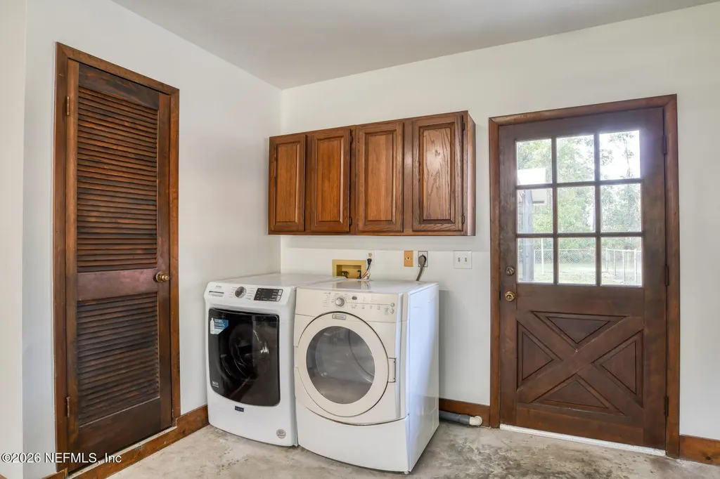 751 N Highway 17 Palatka FL 32177