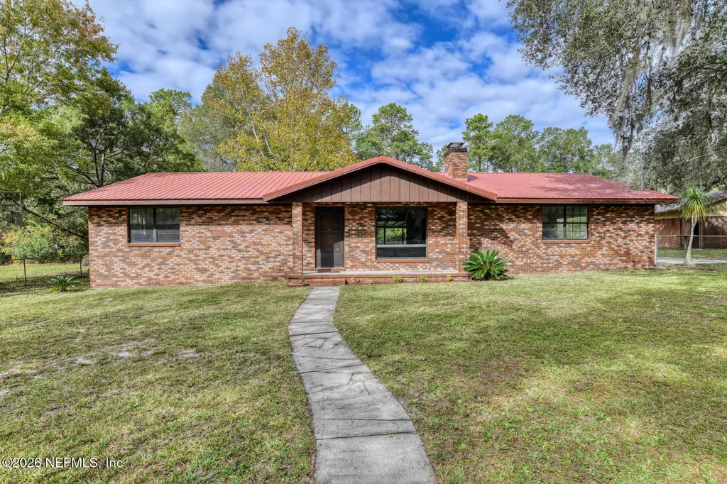 751 N Highway 17 Palatka FL 32177