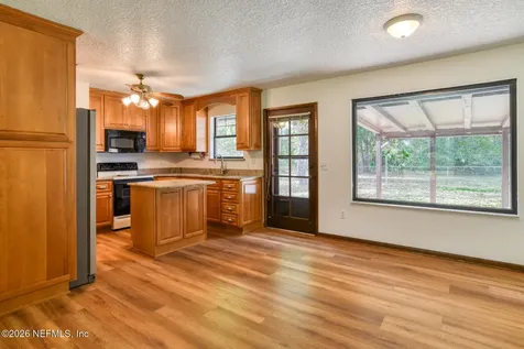 751 N Highway 17 Palatka FL 32177