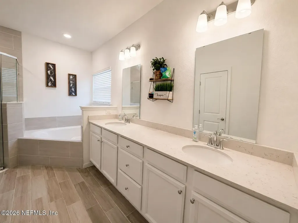 7219 Calamint Avenue Jacksonville FL 32219