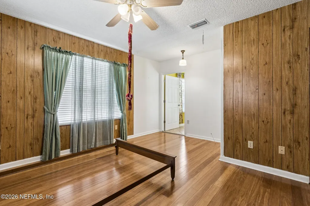 1826 Faye Road Jacksonville FL 32218