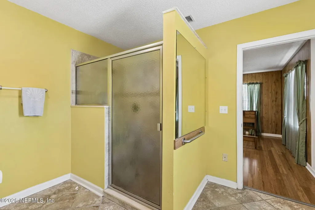 1826 Faye Road Jacksonville FL 32218