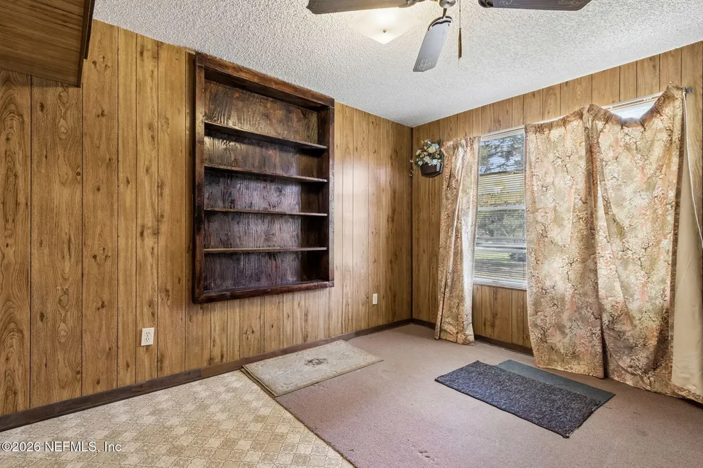 1826 Faye Road Jacksonville FL 32218