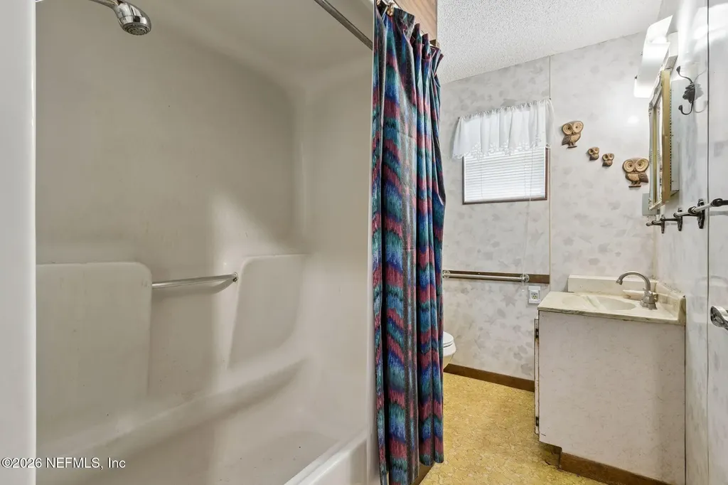 1826 Faye Road Jacksonville FL 32218