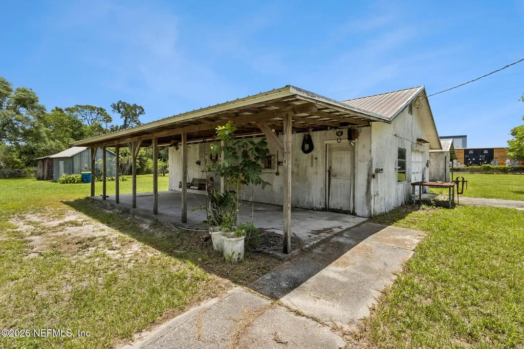 1826 Faye Road Jacksonville FL 32218