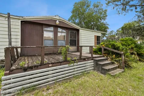 1826 Faye Road Jacksonville FL 32218