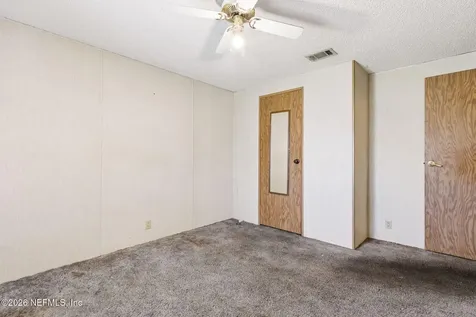 1826 Faye Road Jacksonville FL 32218
