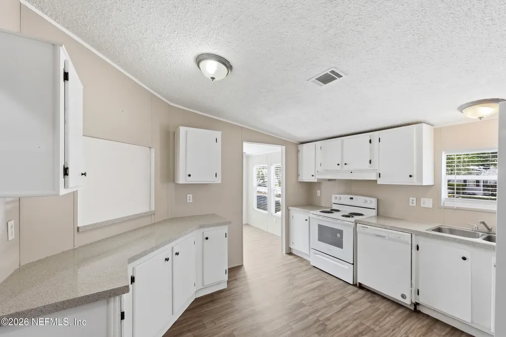 2081 Chaffee Road S Jacksonville FL 32221