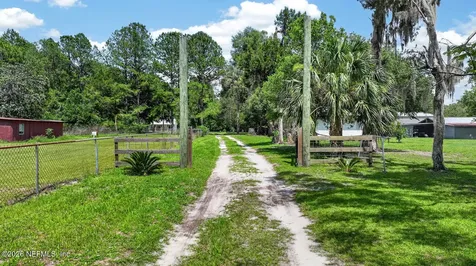264 Peniel Church Road Palatka FL 32177