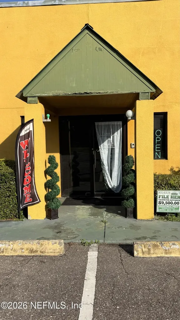 2737 Edgewood Avenue W Jacksonville FL 32209