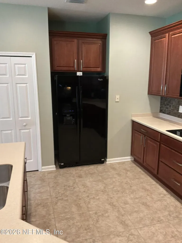 119 S Hummingbird Place Palm Coast FL 32164