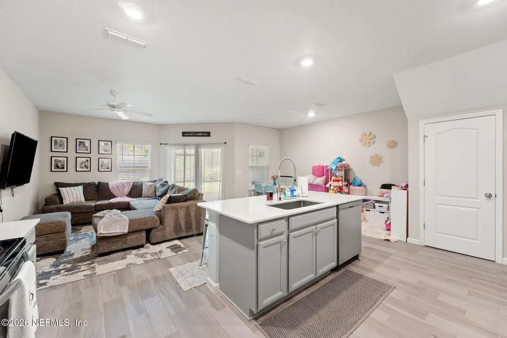 10364 Benson Lake Drive Jacksonville FL 32222