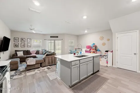 10364 Benson Lake Drive Jacksonville FL 32222