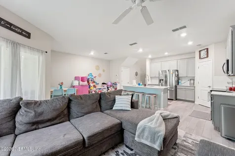 10364 Benson Lake Drive Jacksonville FL 32222