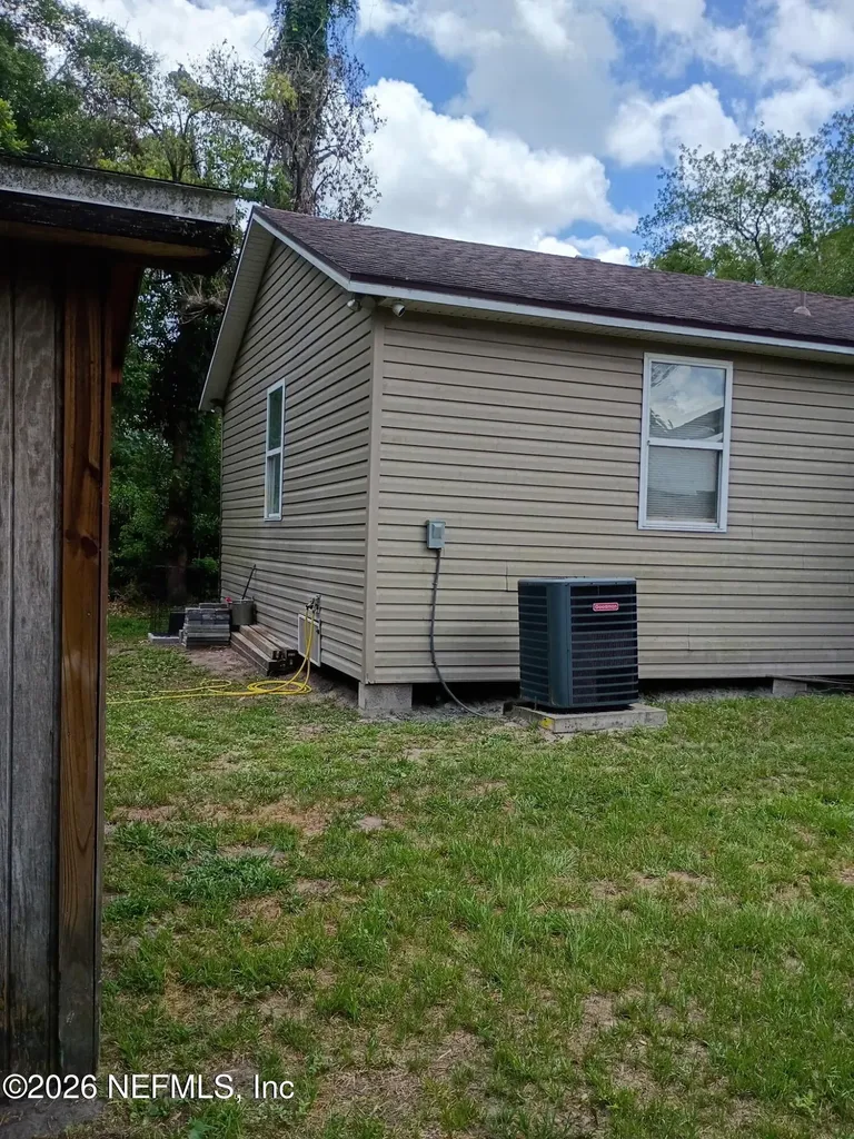 402 Lemon Street Green Cove Springs FL 32043