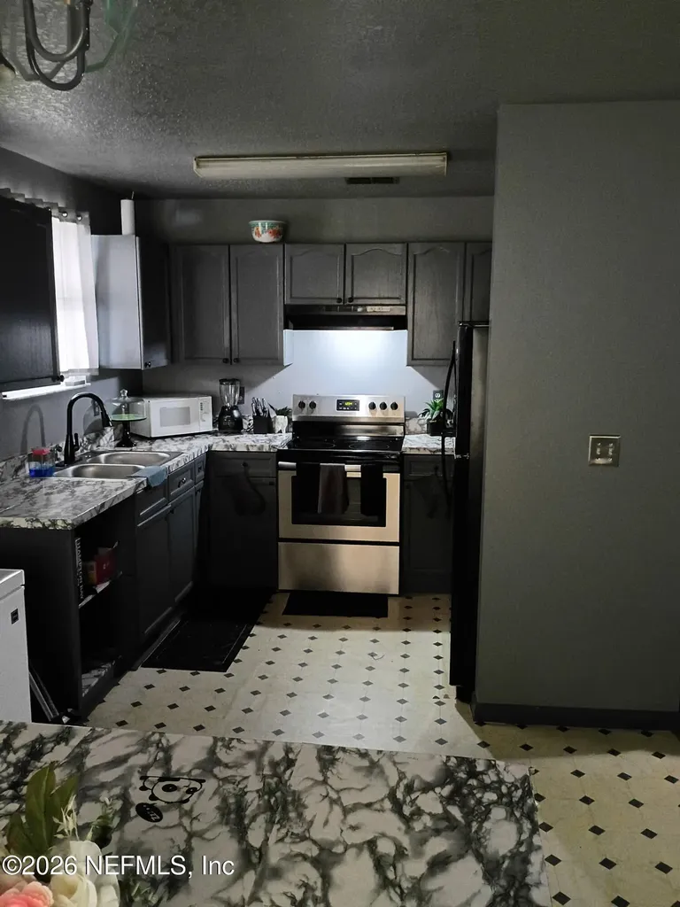 402 Lemon Street Green Cove Springs FL 32043