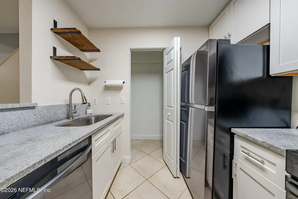 2181 Timberwood Circle S Tallahassee FL 32304