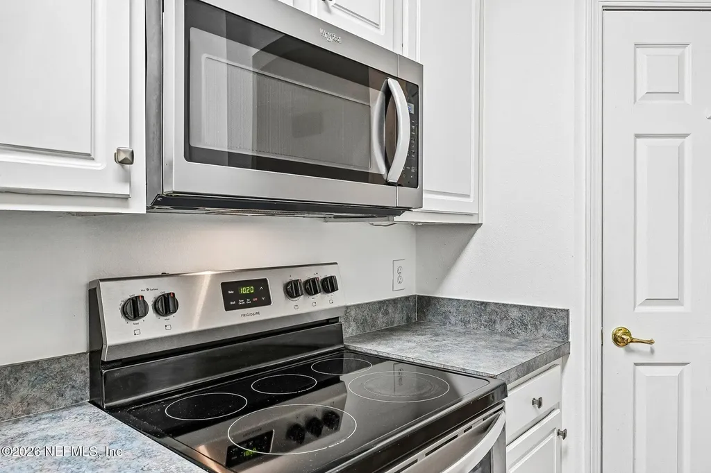 10550 Baymeadows Road Jacksonville FL 32256