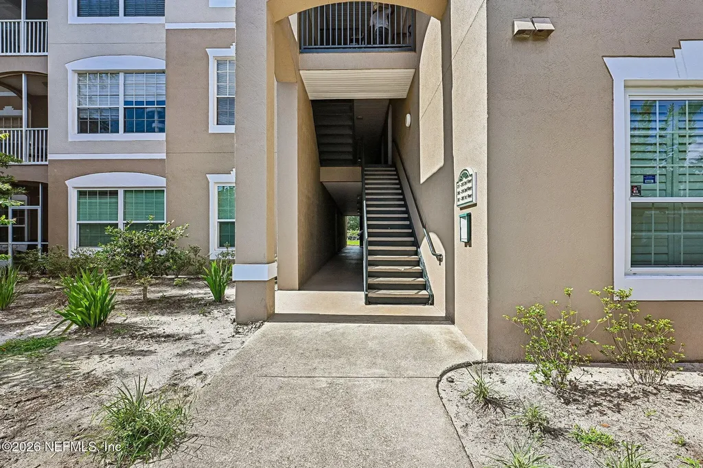 10550 Baymeadows Road Jacksonville FL 32256