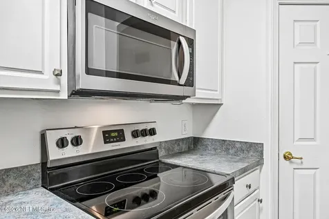 10550 Baymeadows Road Jacksonville FL 32256