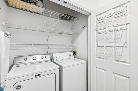 10550 Baymeadows Road Jacksonville FL 32256