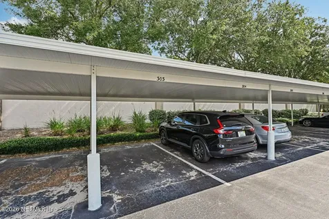10550 Baymeadows Road Jacksonville FL 32256