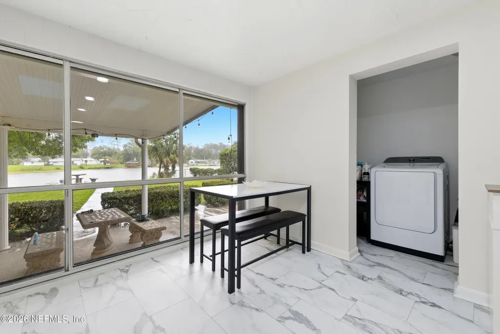 7484 Spinola Road Jacksonville FL 32217