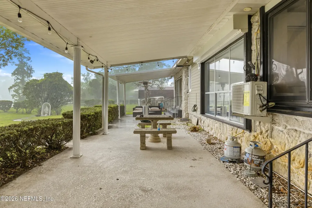 7484 Spinola Road Jacksonville FL 32217