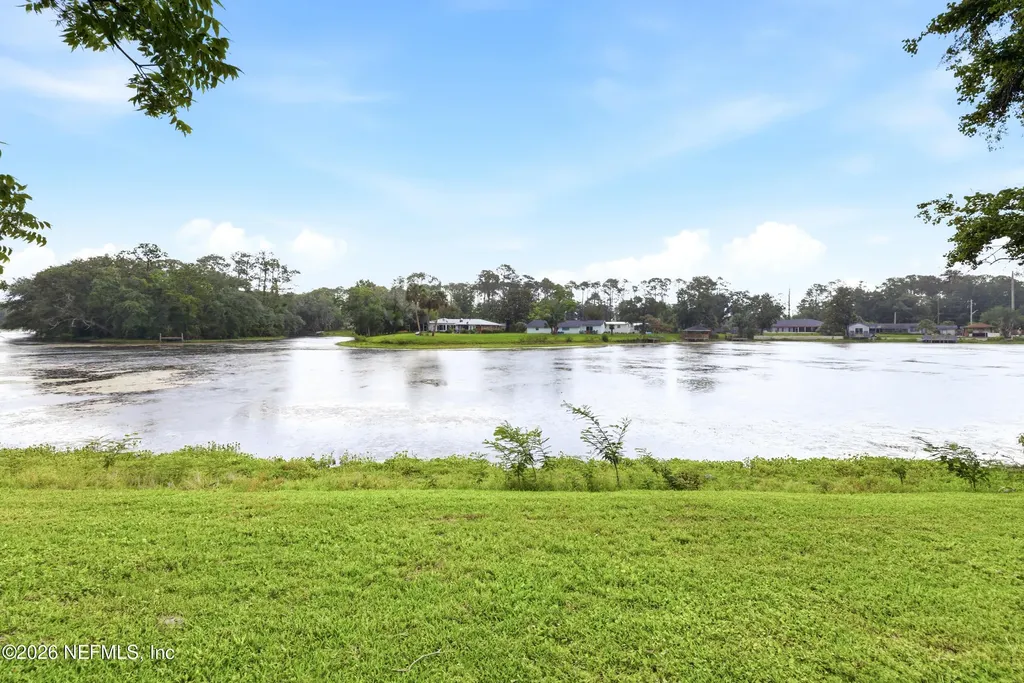 7484 Spinola Road Jacksonville FL 32217