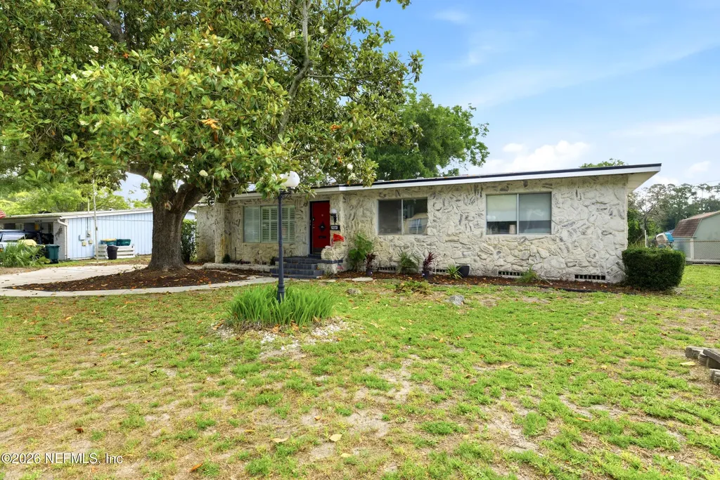 7484 Spinola Road Jacksonville FL 32217