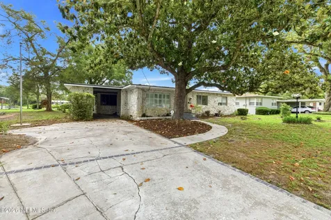 7484 Spinola Road Jacksonville FL 32217