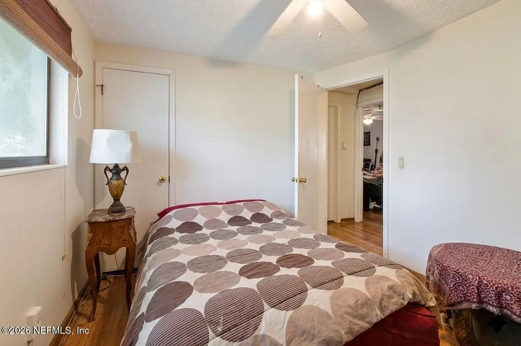 4250 Huntington Forest Jacksonville FL 32257