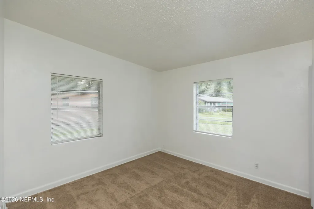 5601 Pansy Lane Jacksonville FL 32209
