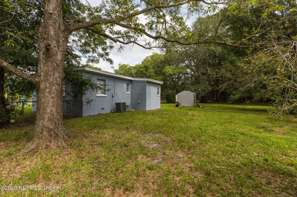 5601 Pansy Lane Jacksonville FL 32209