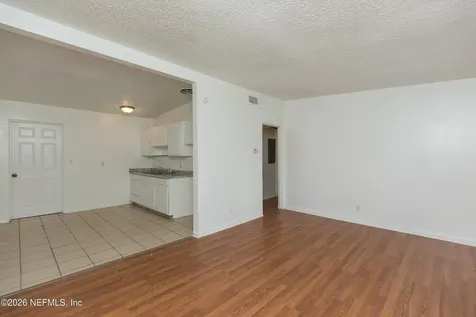 5601 Pansy Lane Jacksonville FL 32209